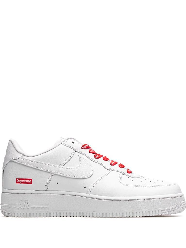 x Supreme Air Force 1 sneakers