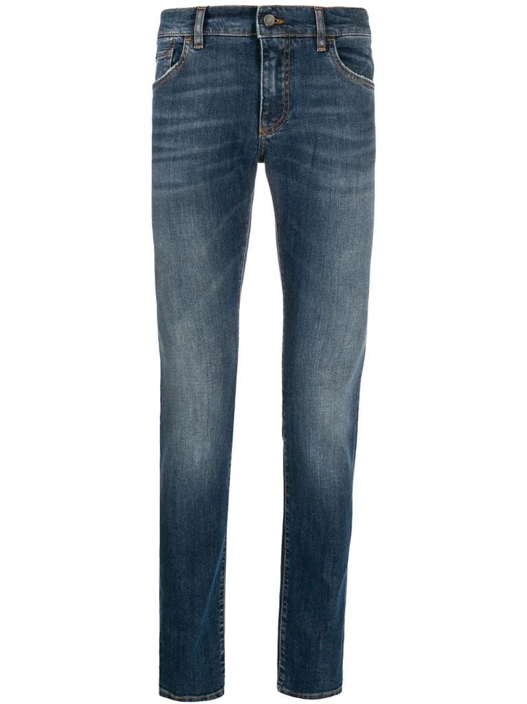 straight leg jeans