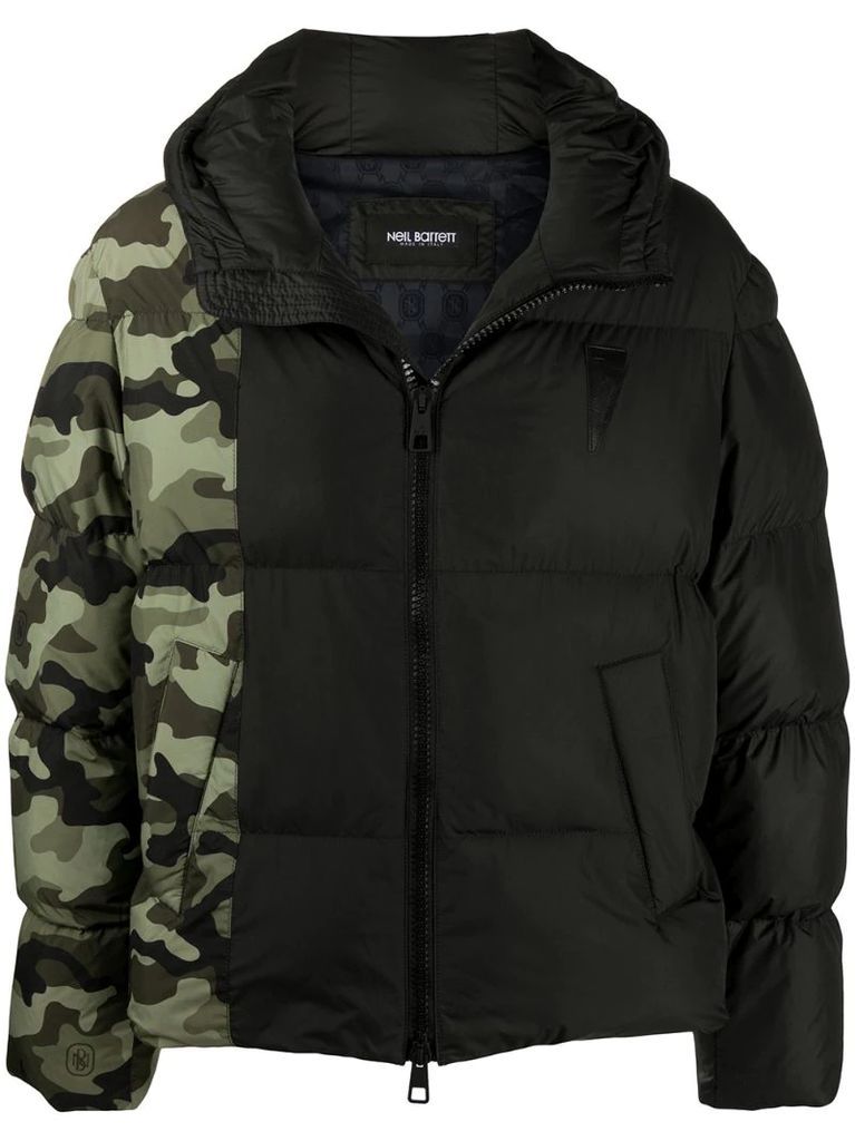 camouflage-print puffer jacket