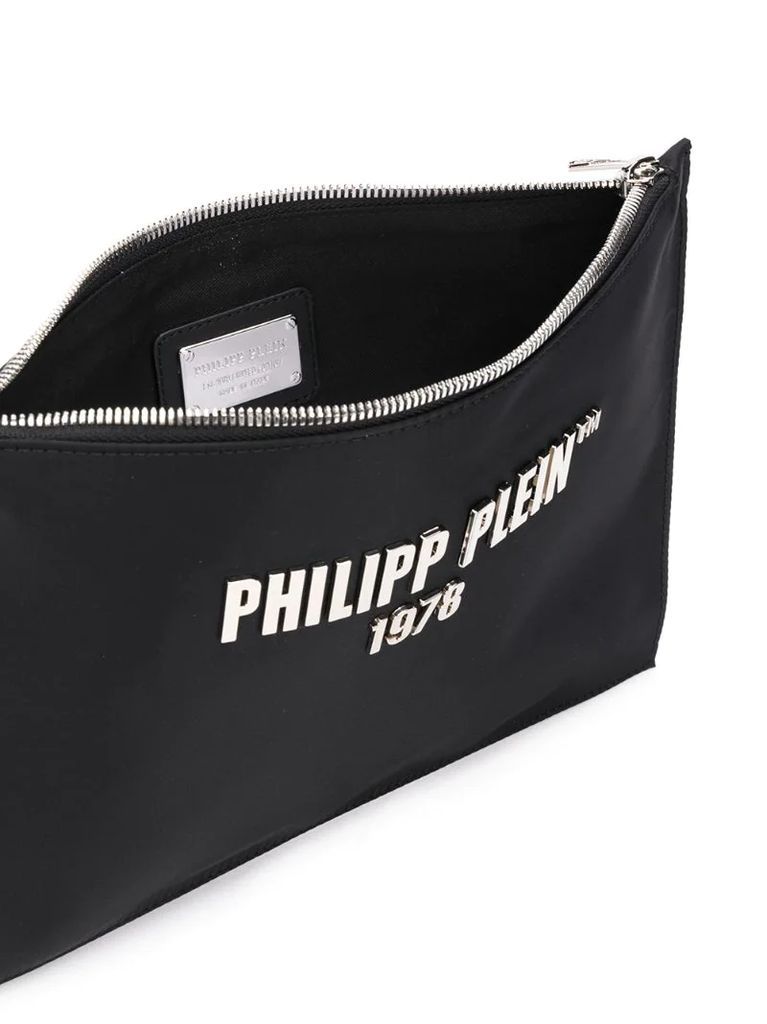 logo-print zipped clutch bag
