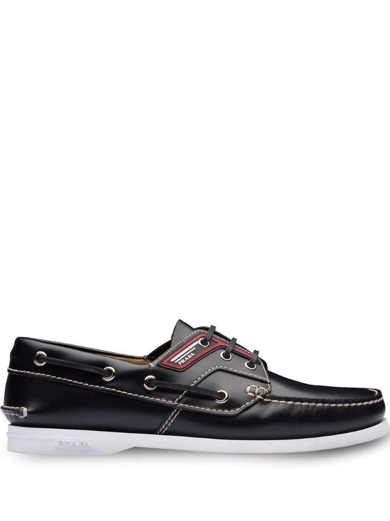 Brushed leather boat shoes