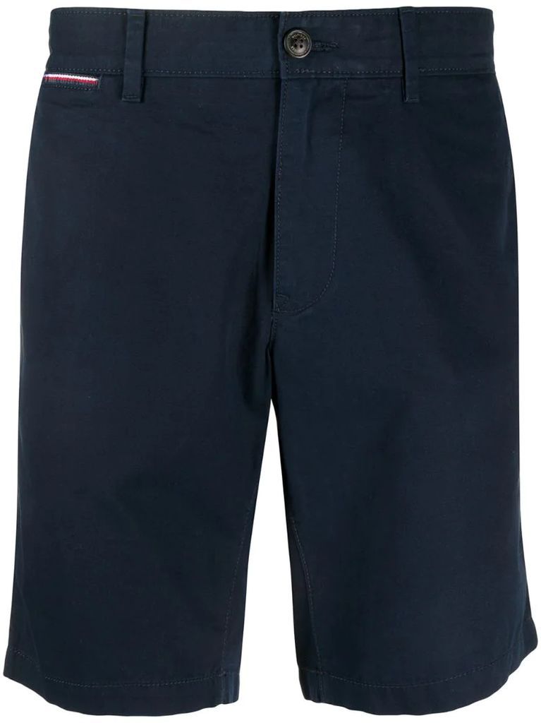 buttoned welt pocket shorts