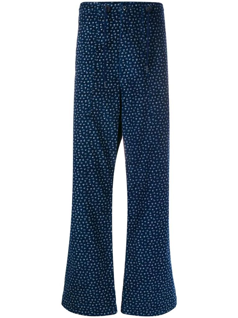 Fatigue floral print trousers
