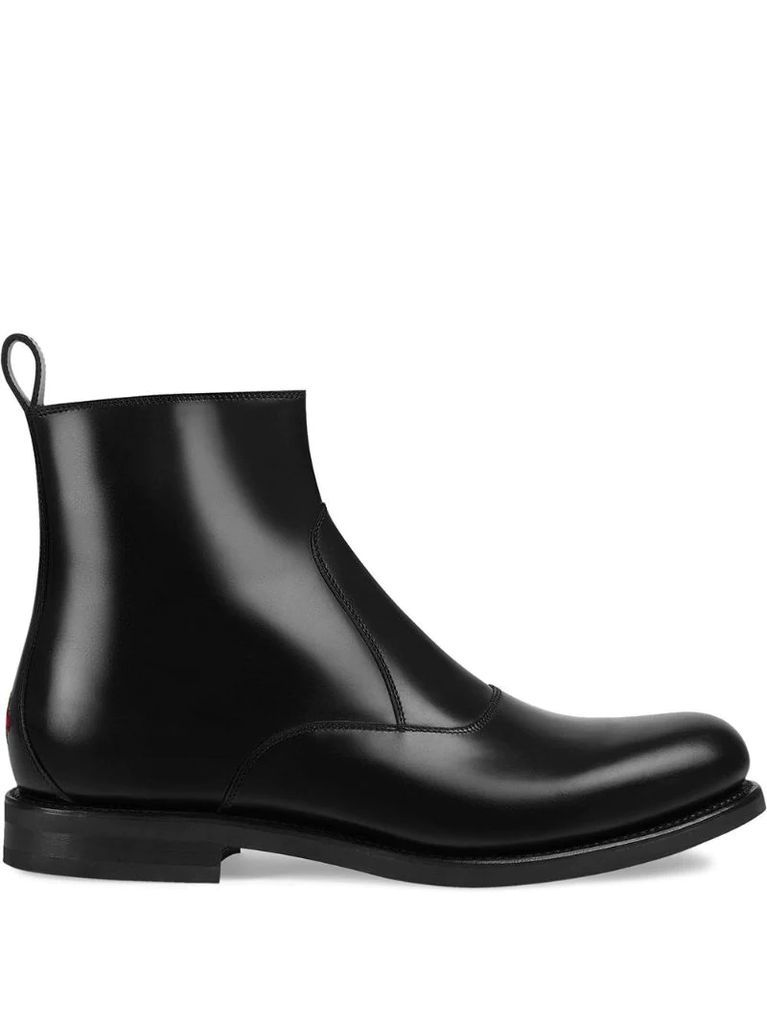 bee detailed chelsea boots