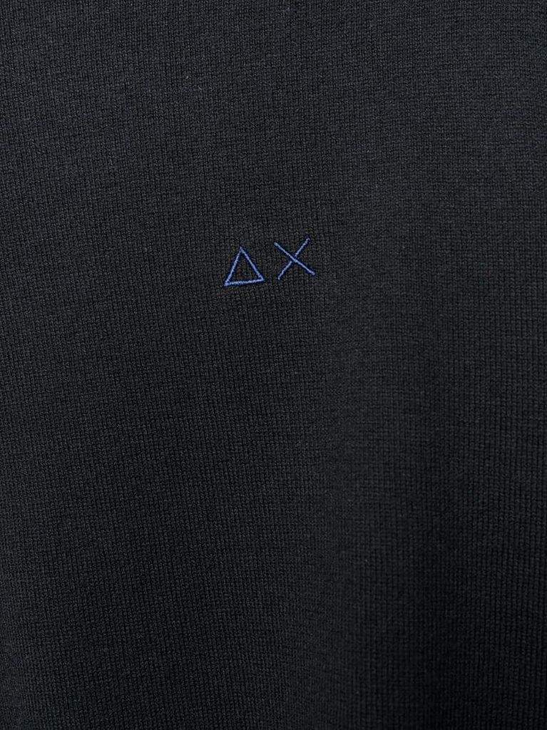 logo embroidered jumper