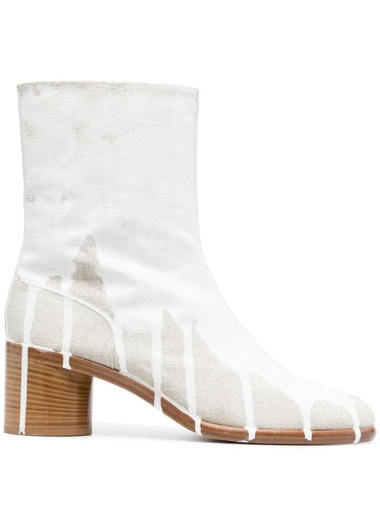 paint-effect Tabi ankle boots