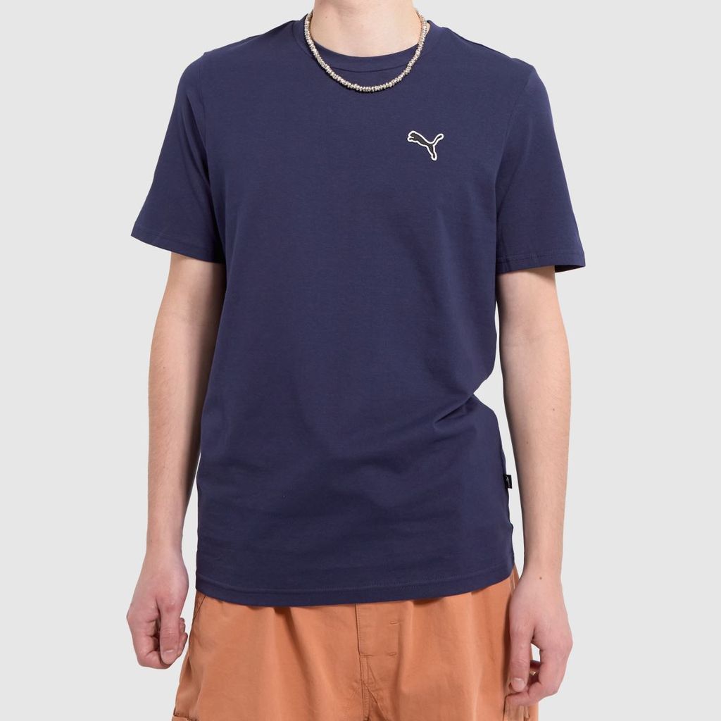 essential t-shirt in navy