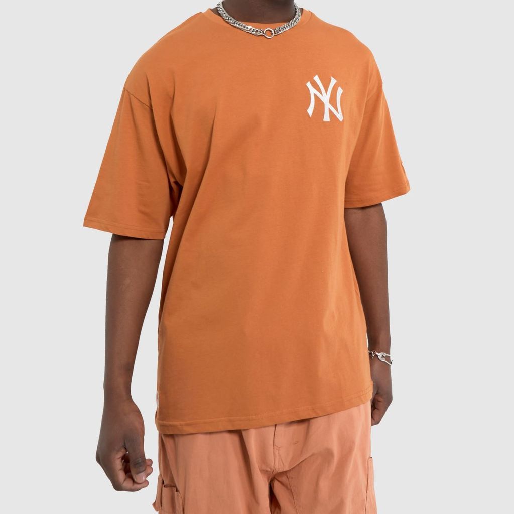 league essentials t-shirt in orange