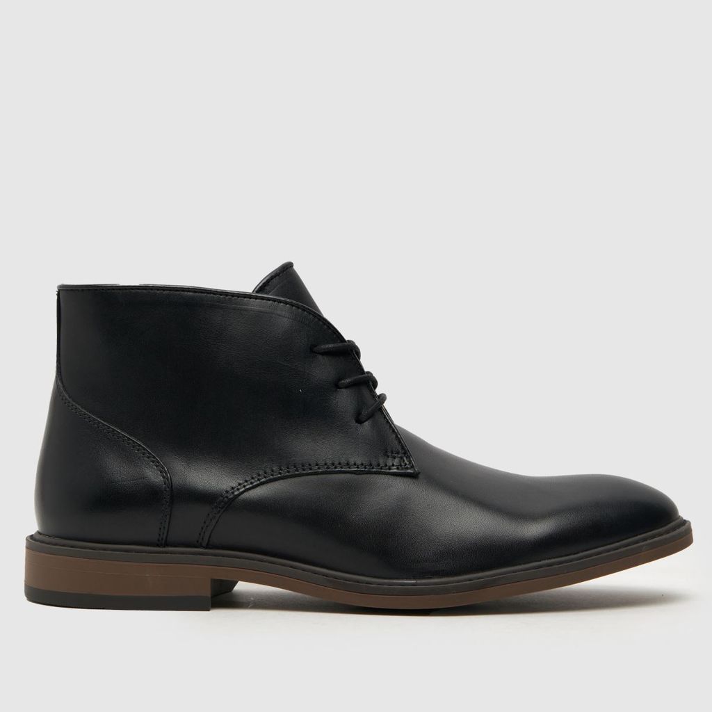 danny chukka boots in black