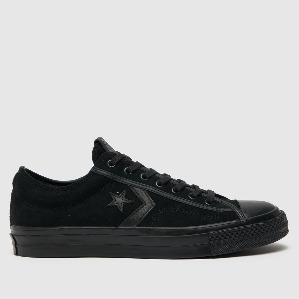 star player 76 trainers in black