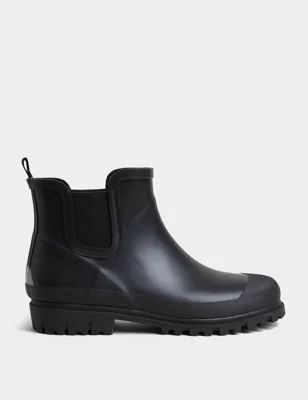 Mens Waterproof Pull-On Chelsea Boots
