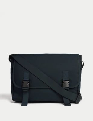 Mens Recycled Polyester Pro-Tect™ Messenger Bag
