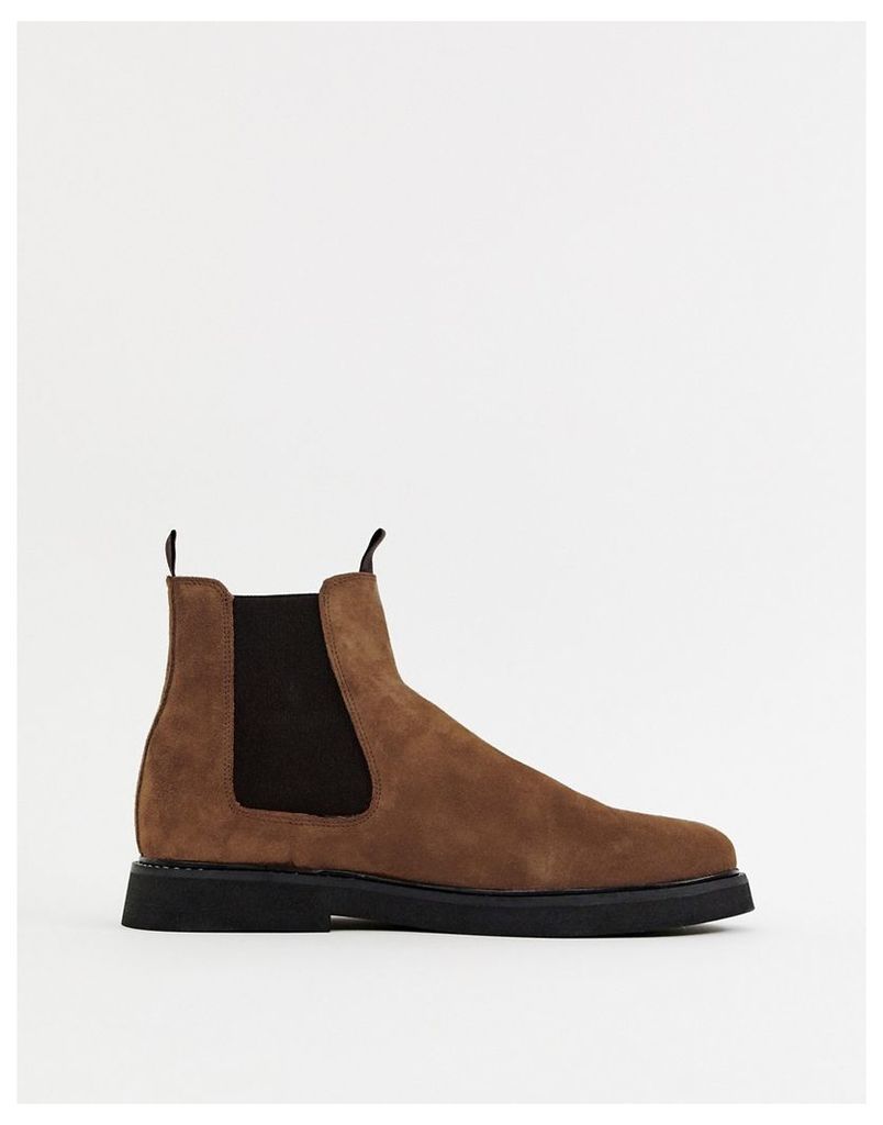 ASOS DESIGN chelsea boots in tan suede with chunky sole