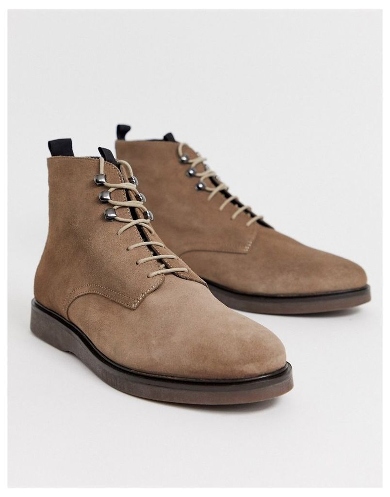 Battle lace up boots in taupe suede-Beige