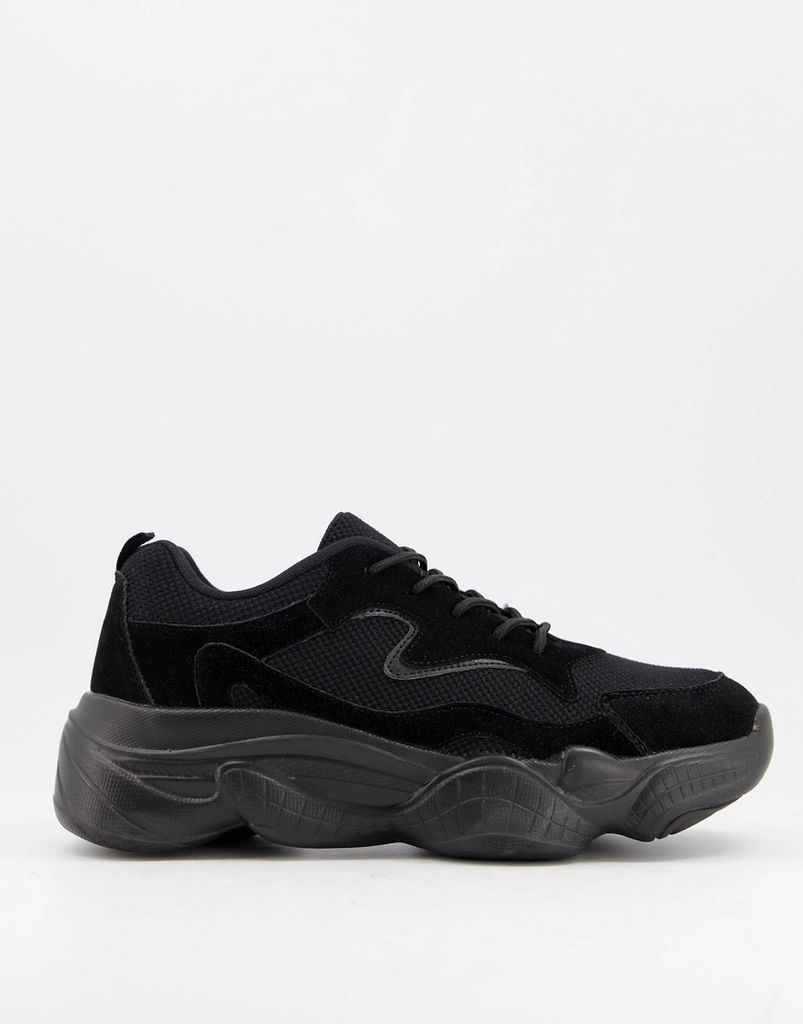 chunky dad trainers in black