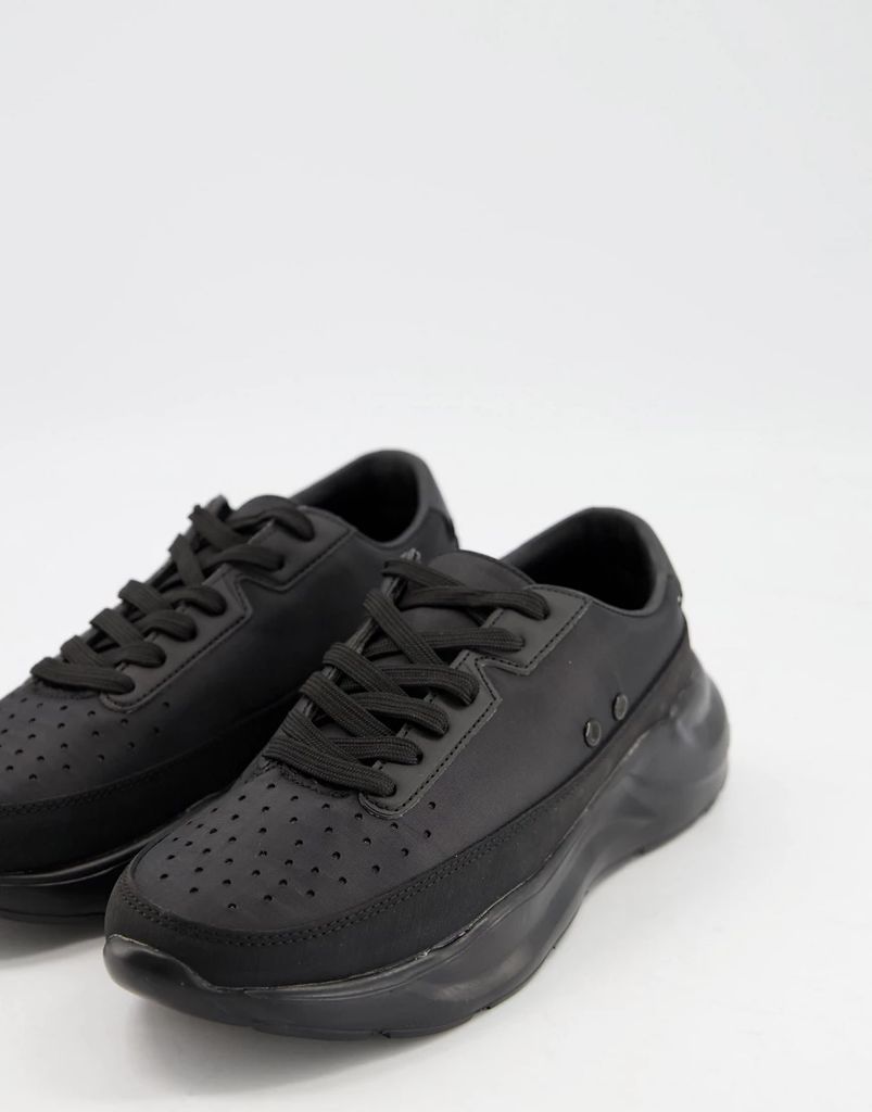 lace up trainer in black with chunky sole