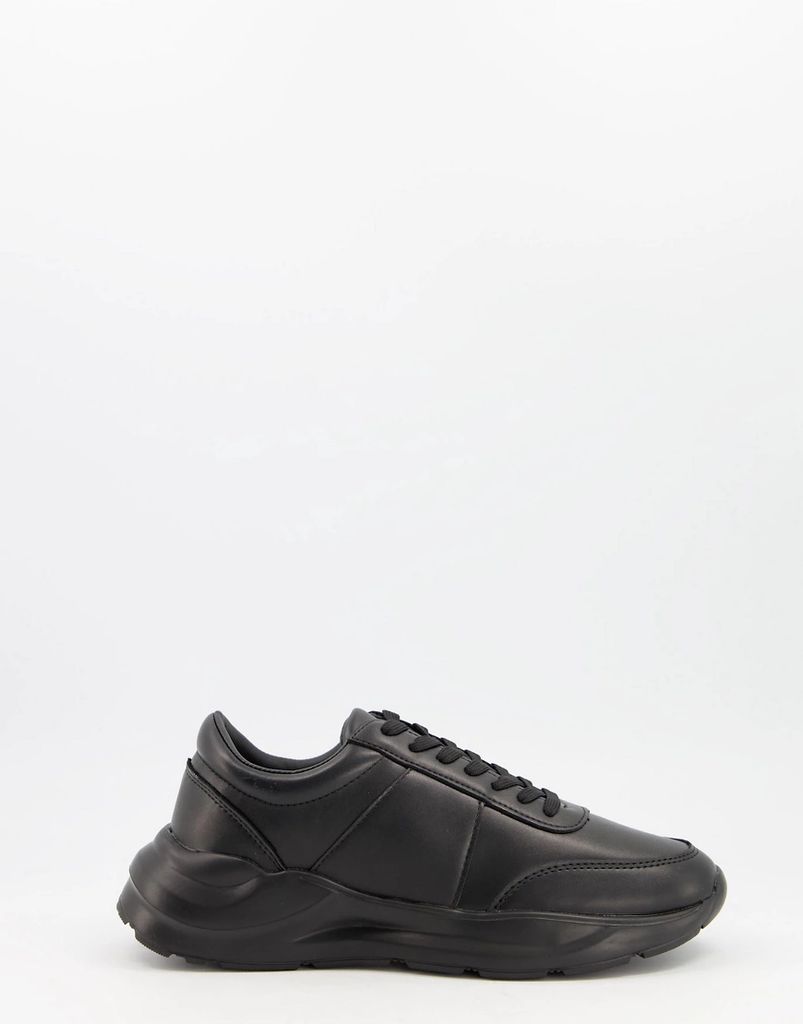 trainer with patent material-Black