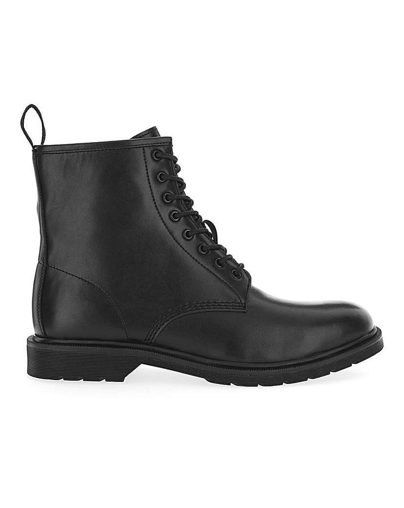 Stanley Leather Look Boot Wide Fit