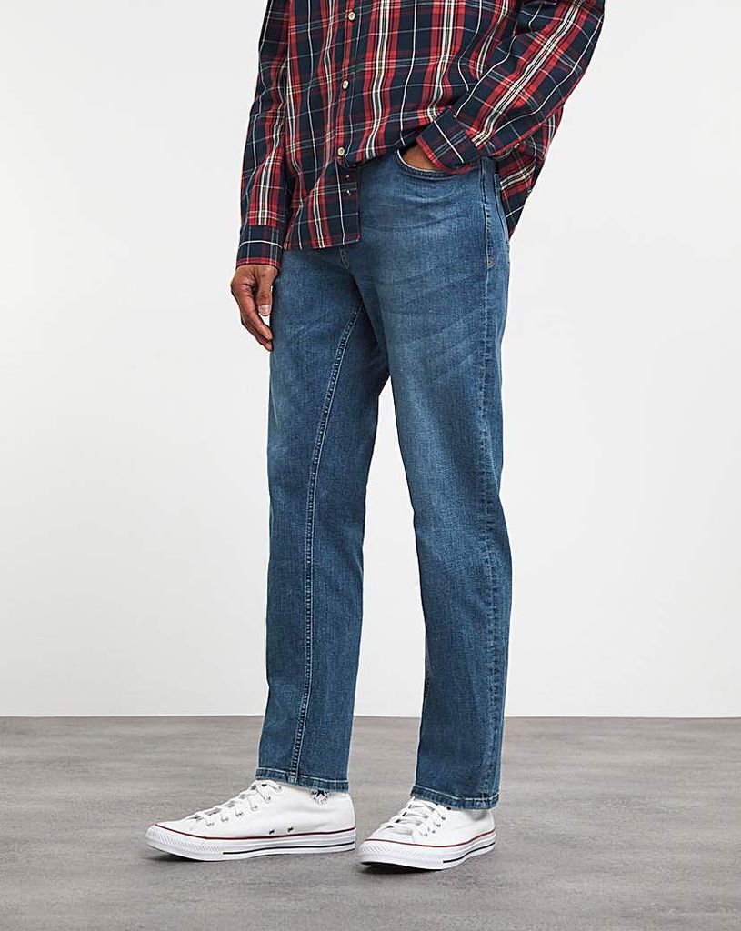 Light Wash Straight Fit Jean