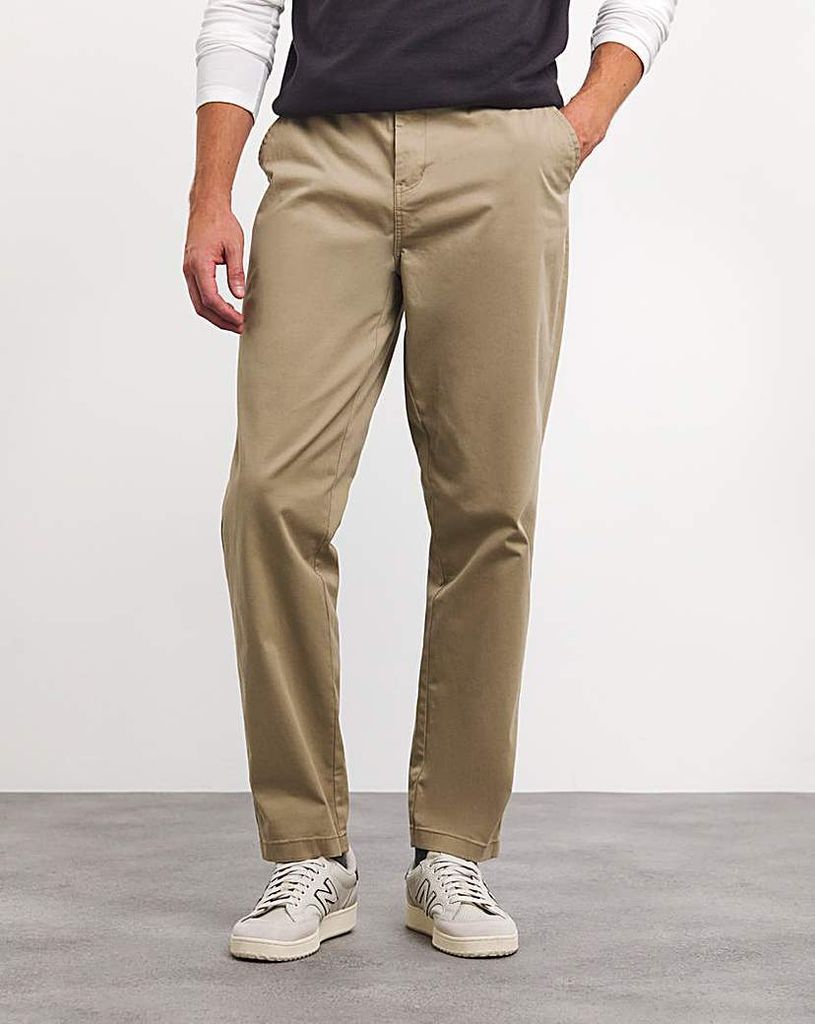 Loose Fit Chino