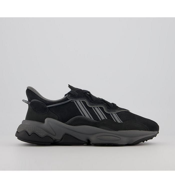 Ozweego Trainers CORE BLACK WHITE GREY Rubber