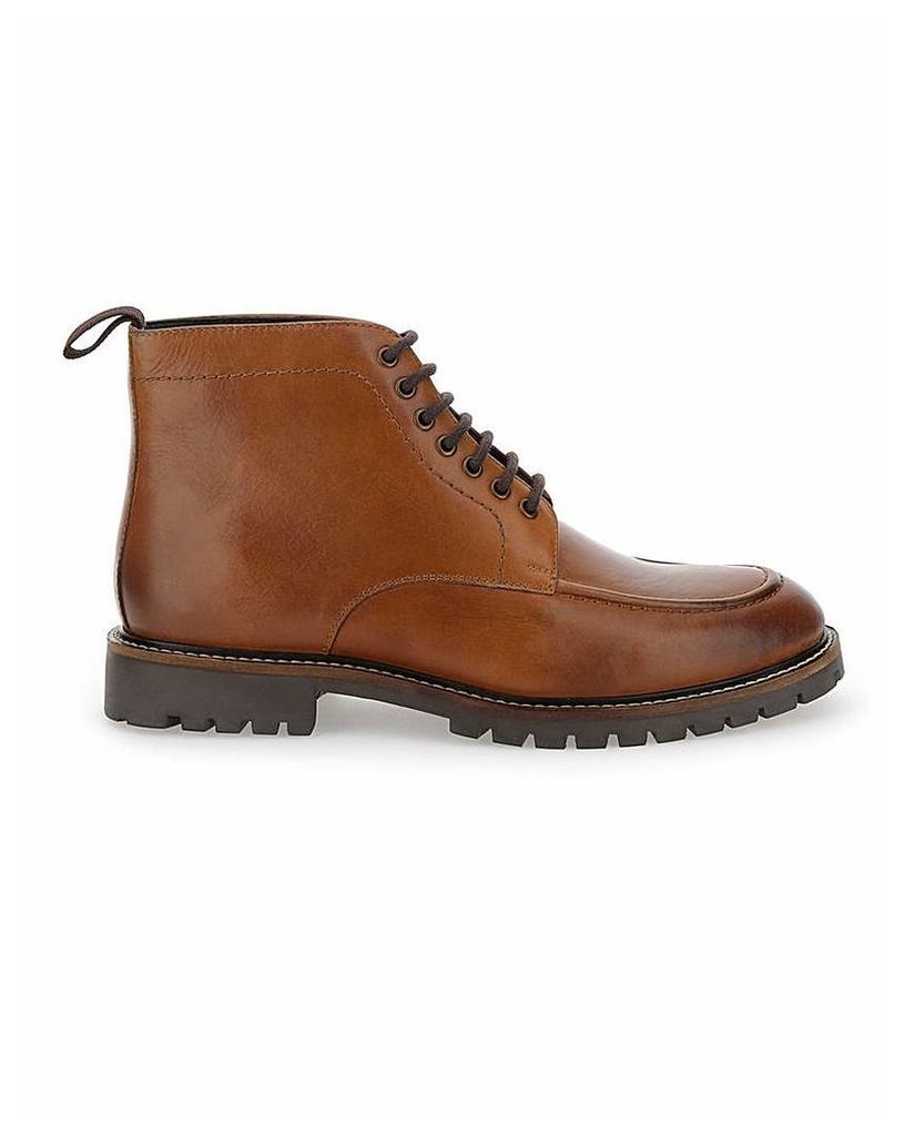 Hardy Leather Seam Boot EW Fit