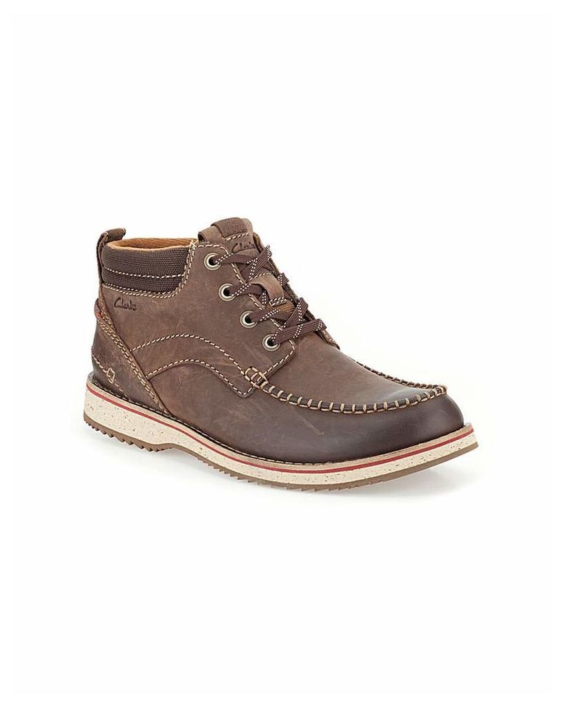 Clarks Mahale Mid Boots