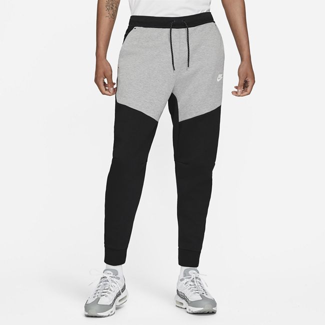 Sportswear Tech Fleece Men's Joggers - Black