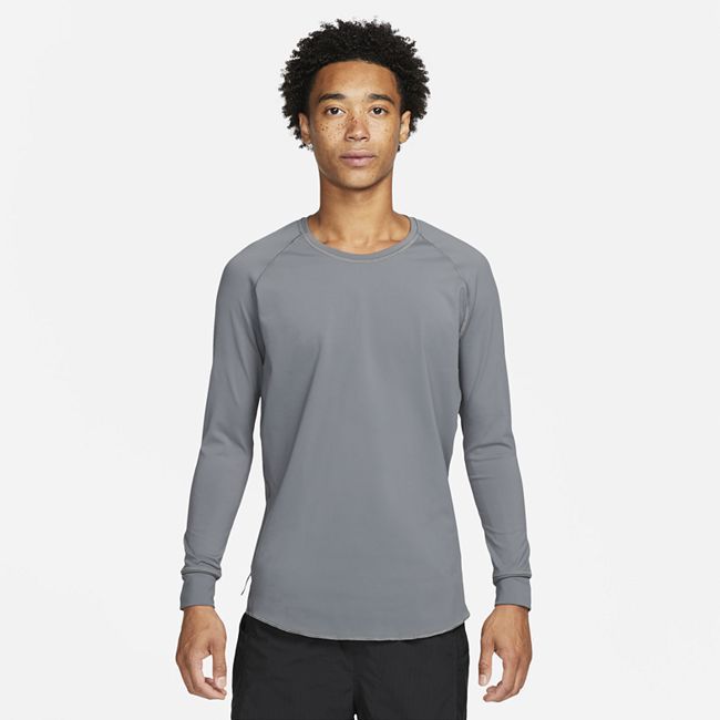 Dri-FIT ADV A.P.S. Men's Recovery Training Top - Grey
