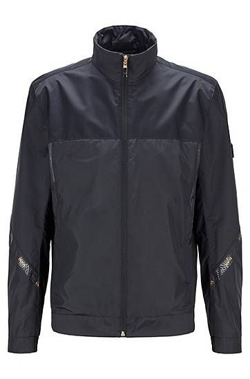 Regular-fit water-repellent jacket in recycled fabric