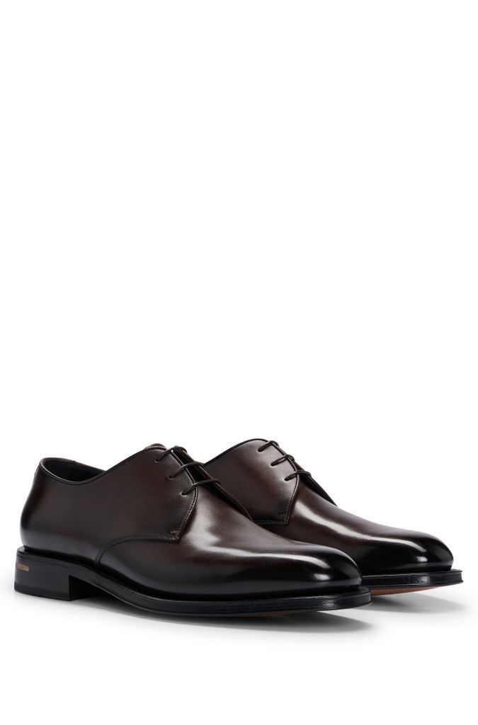 Italian-made Derby shoes in burnished leather