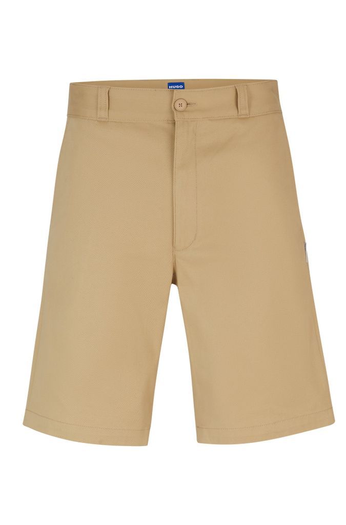 Regular-fit regular-rise shorts in cotton twill