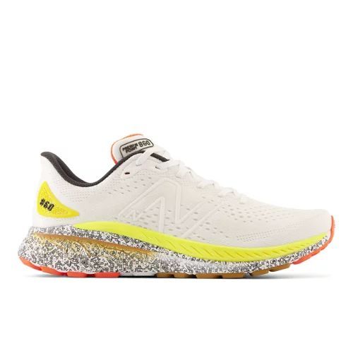 Men's Fresh Foam X 860v13 Find Your Start in White/blanc/Yellow/Jaune/Grey/Gris Synthetic, size 7